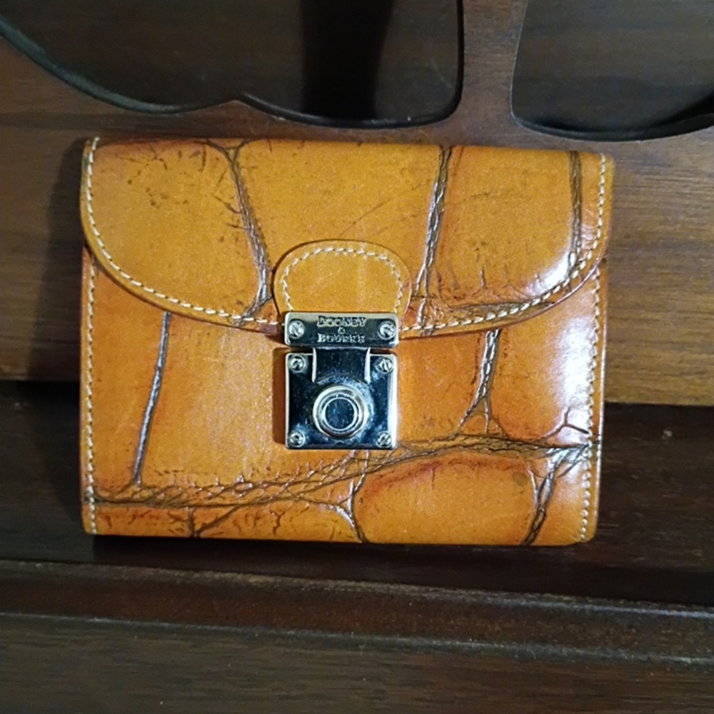 Vintage Dooney & Bourke Tan Leather Wallet Faux Croc